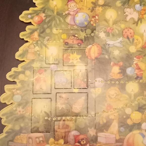 Vintage Advant Calendar Holiday Stand Up Christmas Tree - Picture 12 of 16